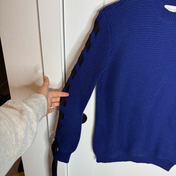 Revolve Lovers + Friends Blue Ribbon Tie Sleeve Chunky Knit Tunic Sweater XXS - Picture 2 of 5
